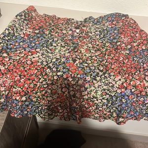Mini floral skirt
